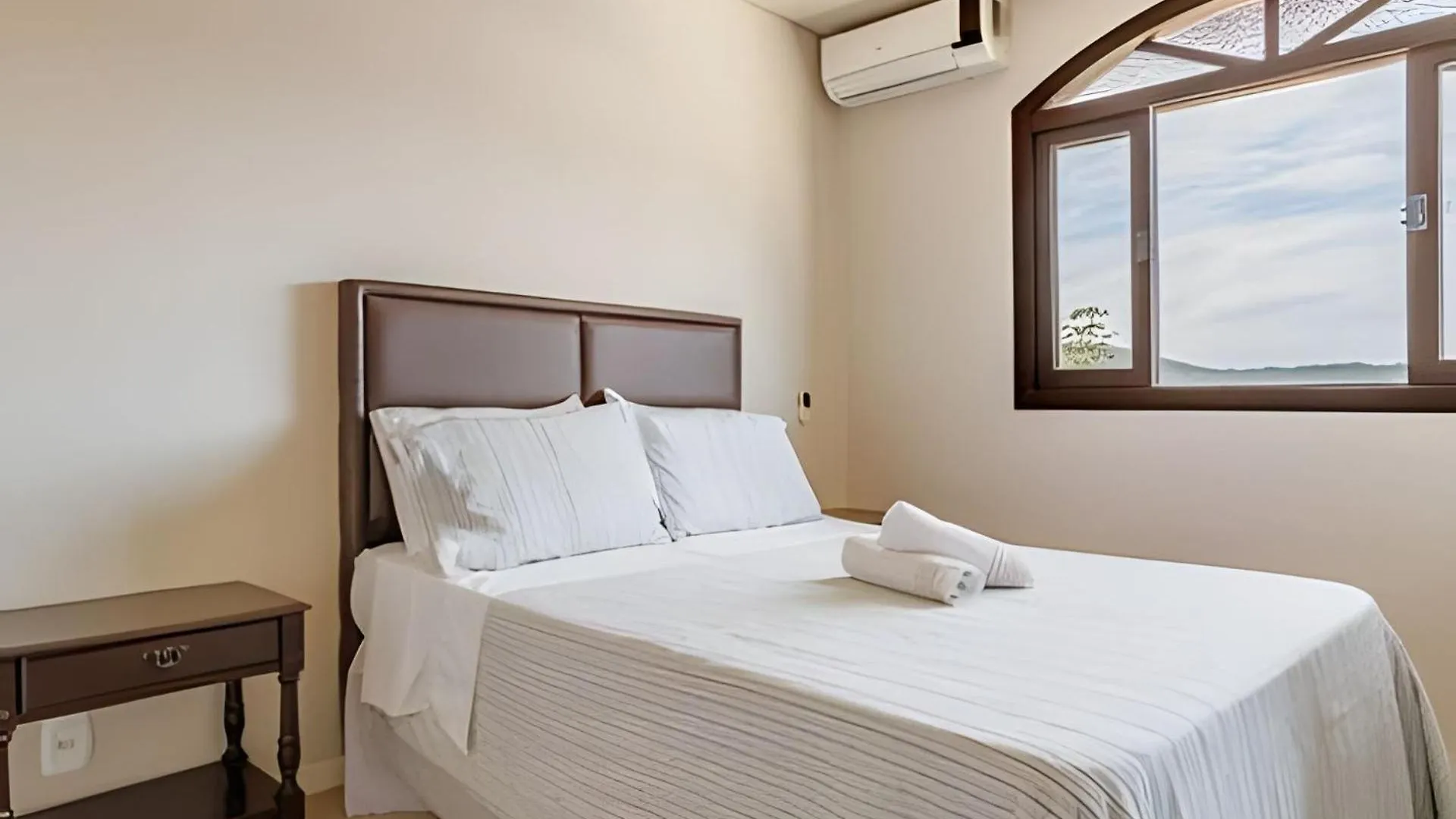 Apartamentos 500M Do Mar, Churrasqueira, Academia, Area De Lazer Florianópolis 0*,  البرازيل