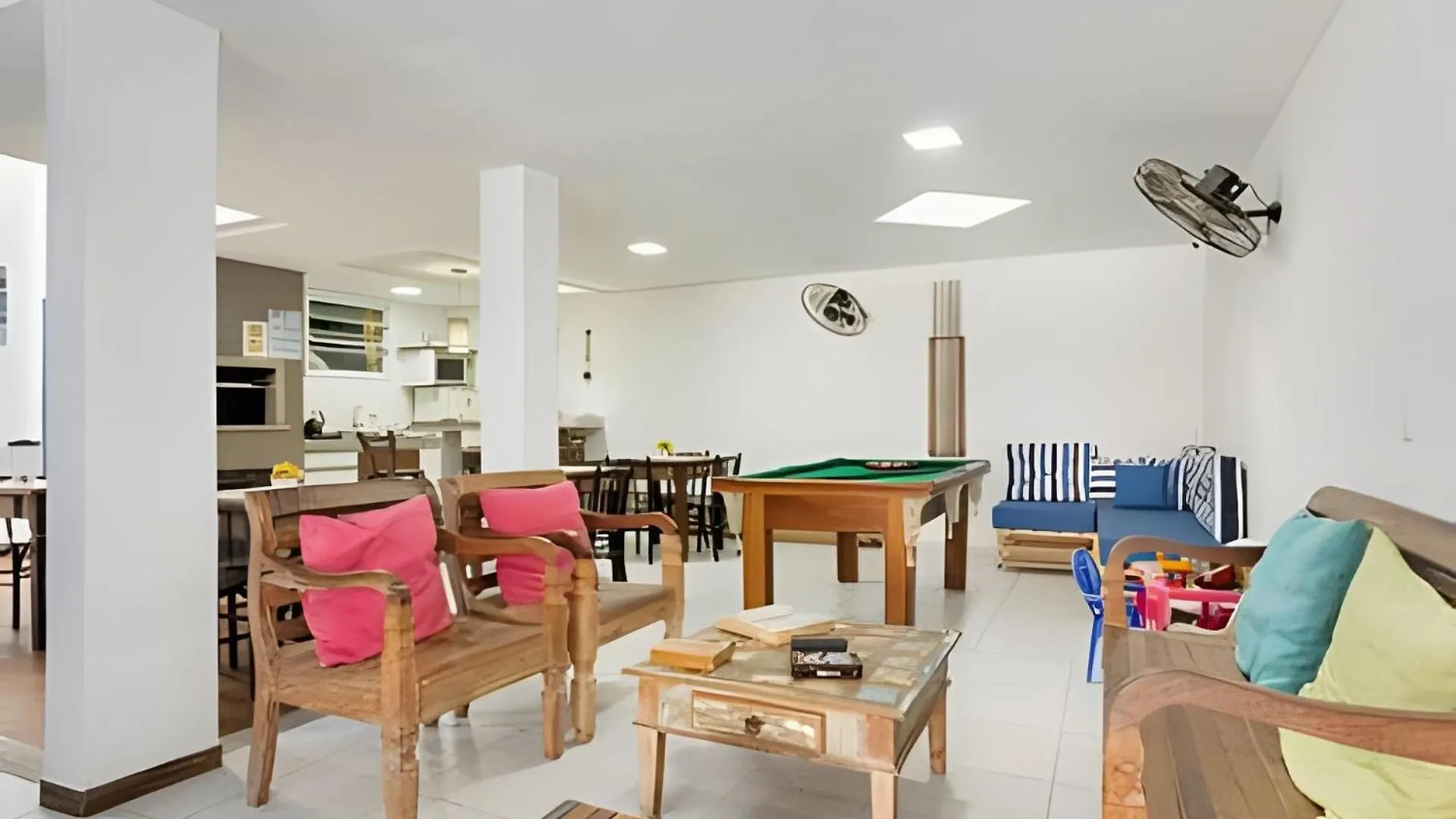 Apartamentos 500M Do Mar, Churrasqueira, Academia, Area De Lazer Florianopolis Brazil